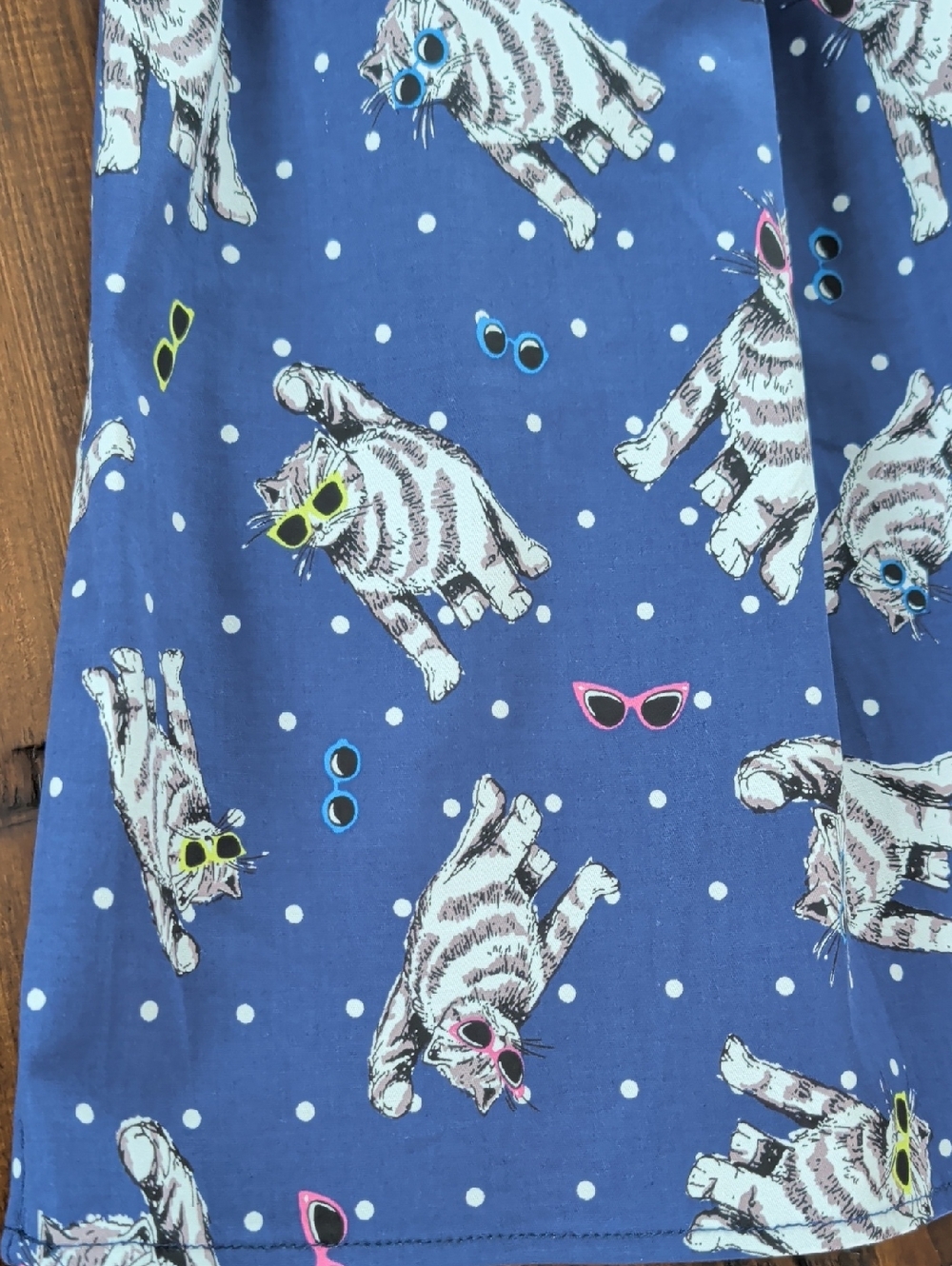 Blue Novelty Cat with Sunglasses Print Pleated Skirt Size S - Picture 4 of 13